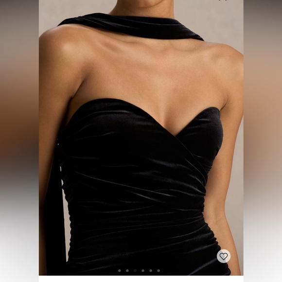 CLUB LONDON VELVET Black Evening Gown - Picture 3 of 3